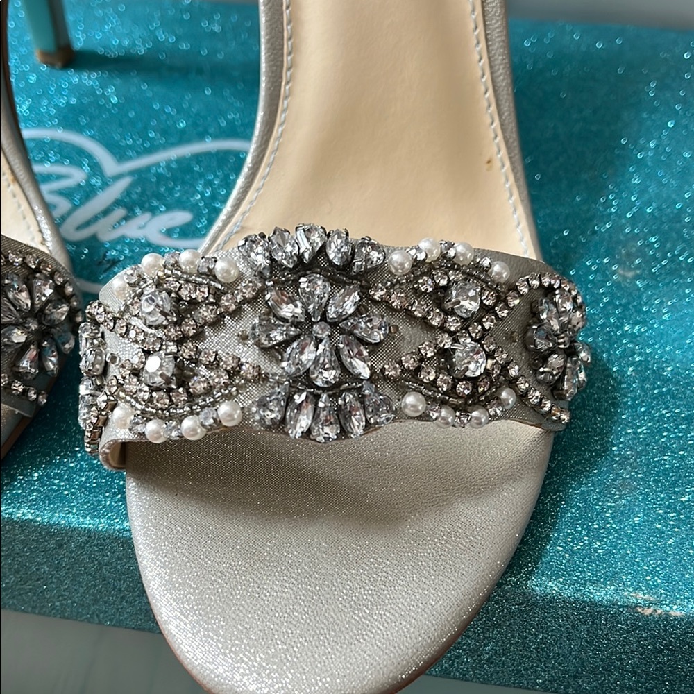 Betsey Johnson Silver Heels with Crystal Embellishments - Picture 2 of 11
